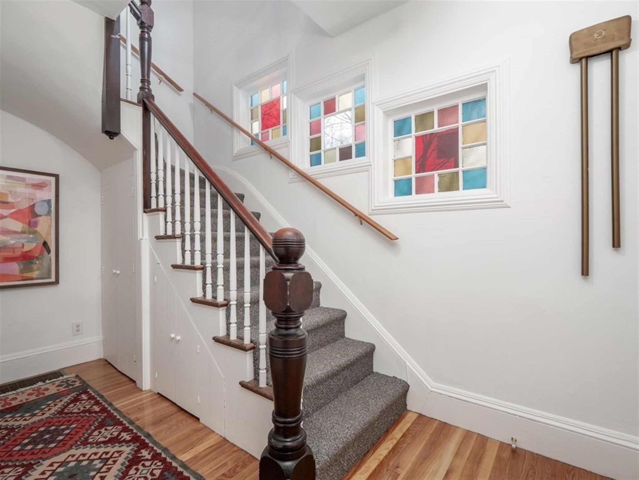 5 bed, 2 bath apartment for rent at 29 Florence St Unit 29, Medford — photo 9 of 21