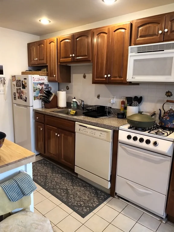 282 Shawmut Ave, South End