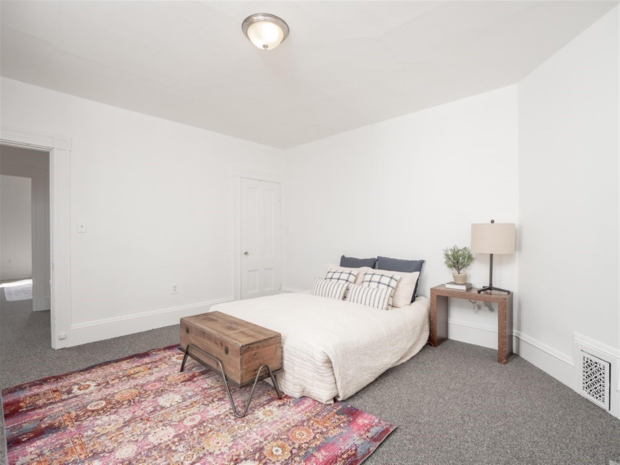 5 bed, 2 bath apartment for rent at 29 Florence St Unit 29, Medford — photo 15 of 21