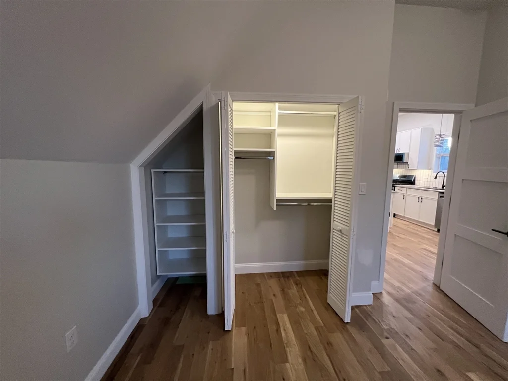 16 Harriet St, Brighton