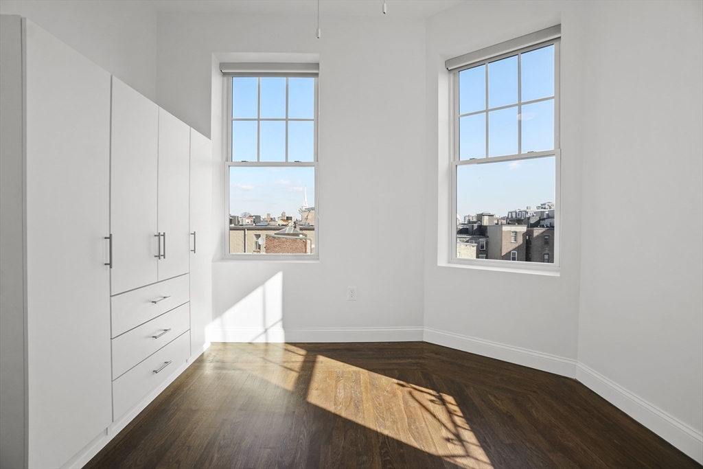 74 Salem St, North End