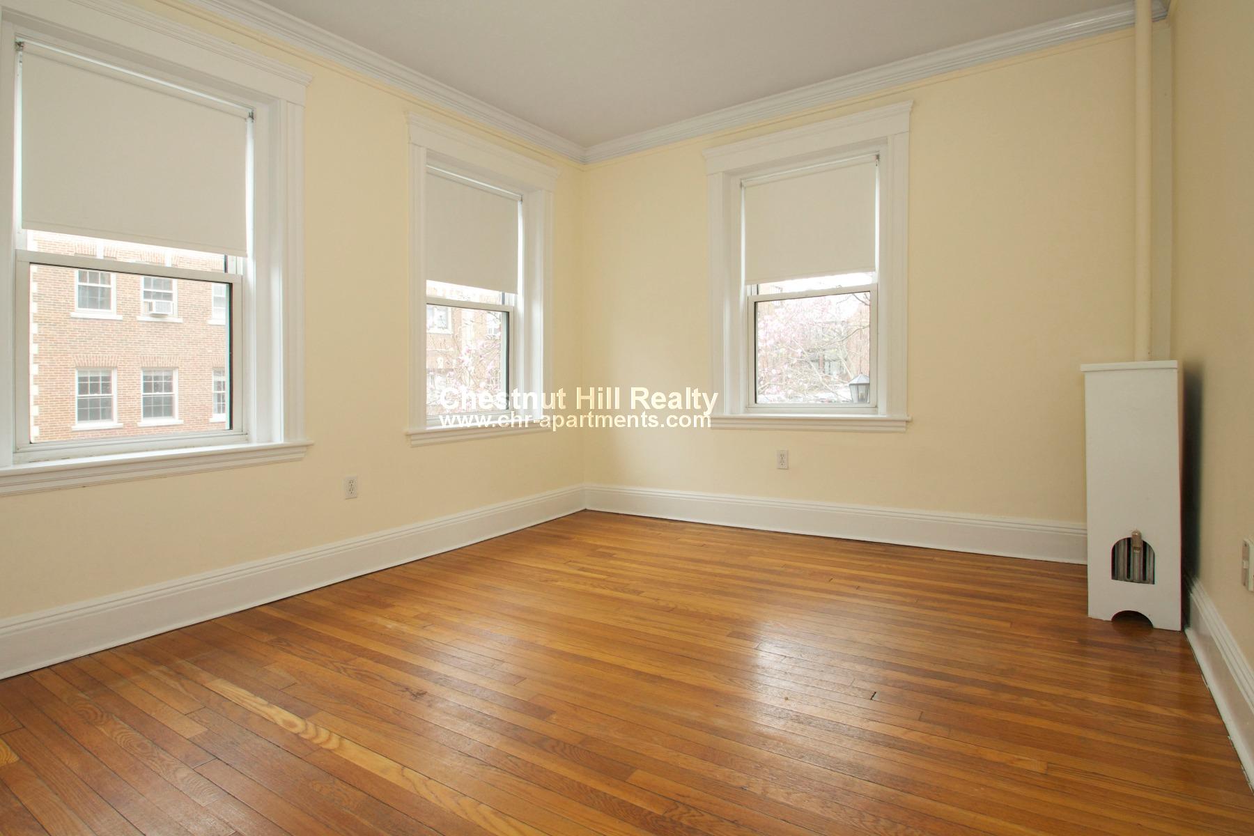 18 Chauncy St, Neighborhood Nine