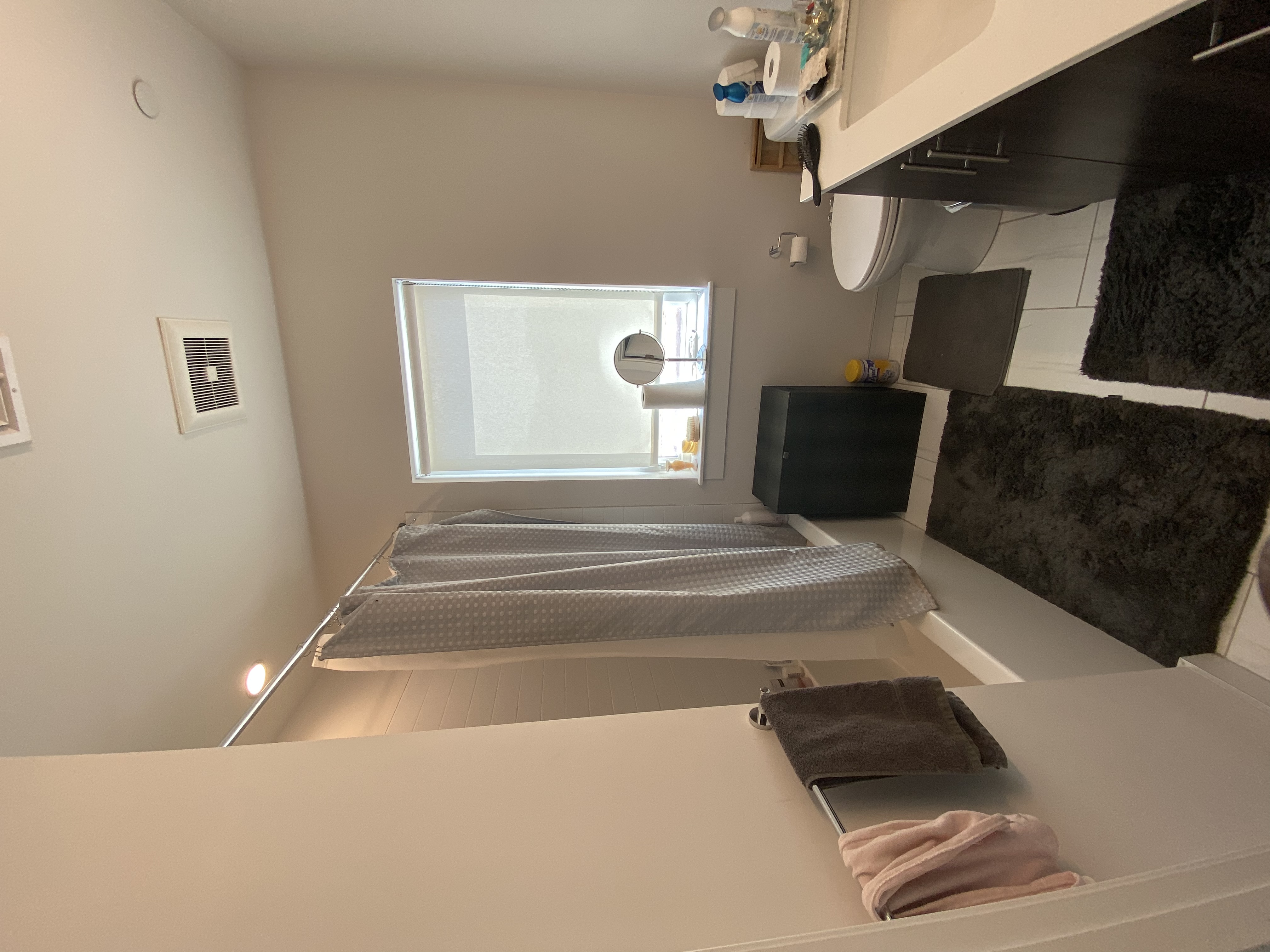 1 bed, 1 bath apartment for rent at 28 Bridge Unit 3, Quincy — photo 6 of 9