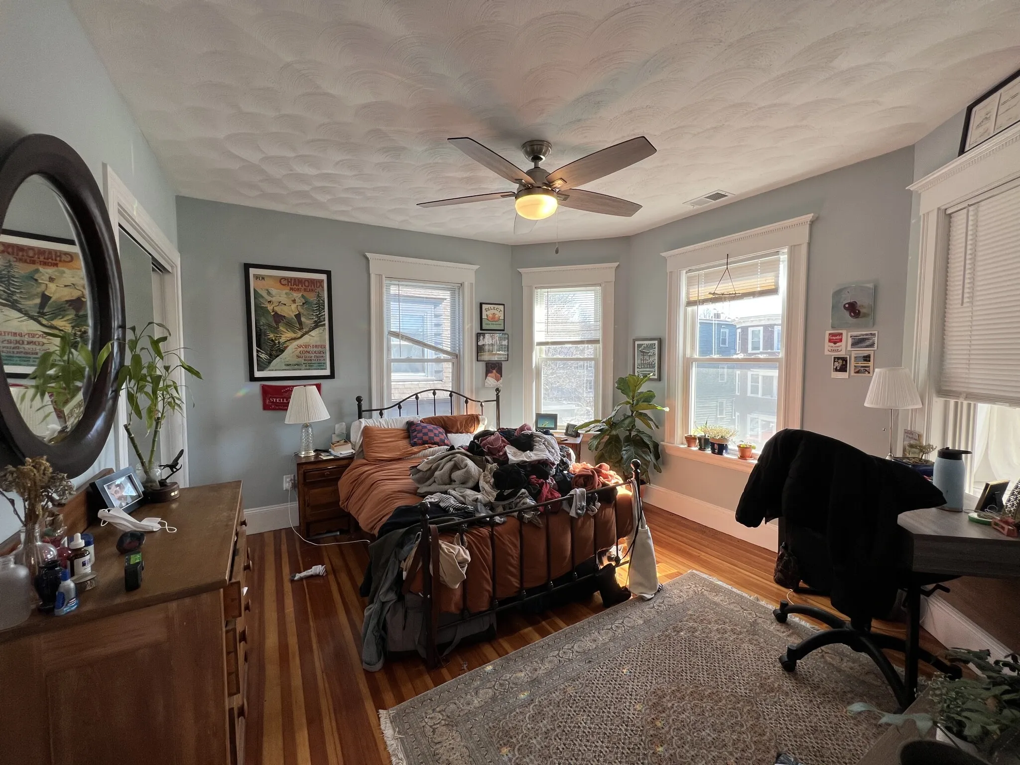 305 Highland Ave, Powder House Square