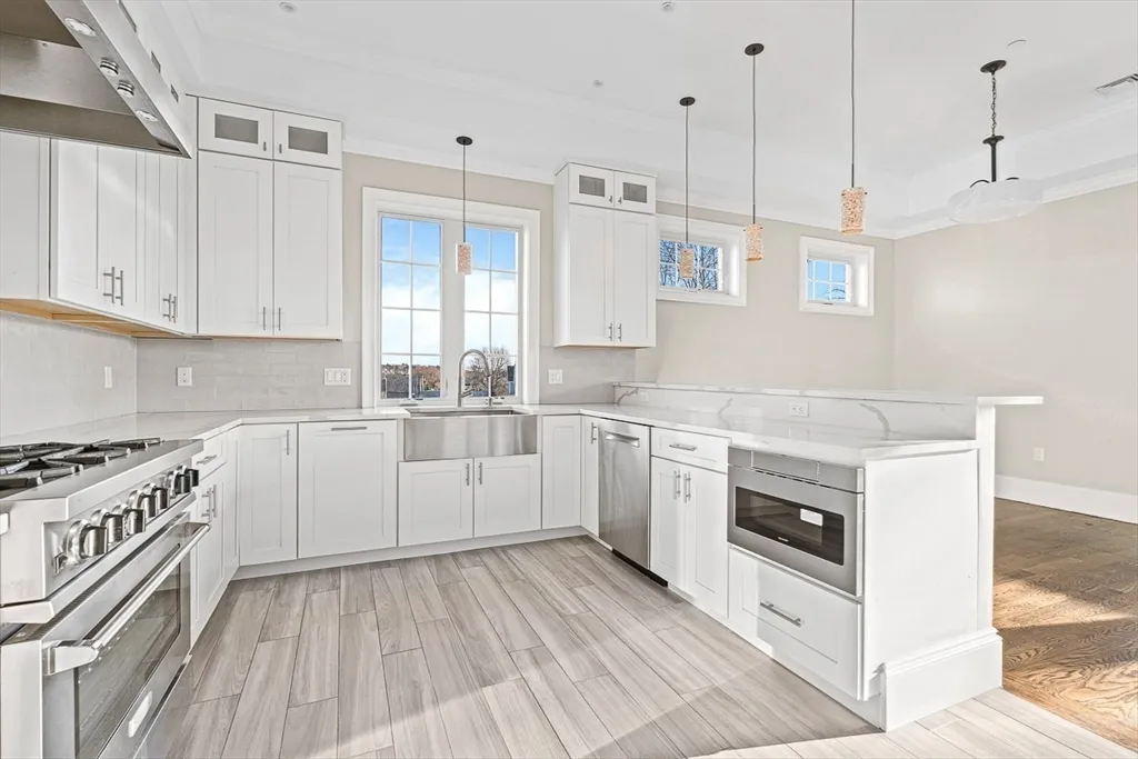 846 Main St, Winchester