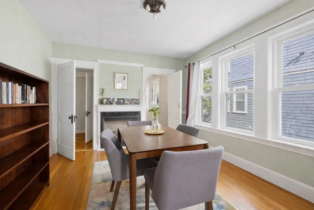 71 Chilton St, West Cambridge