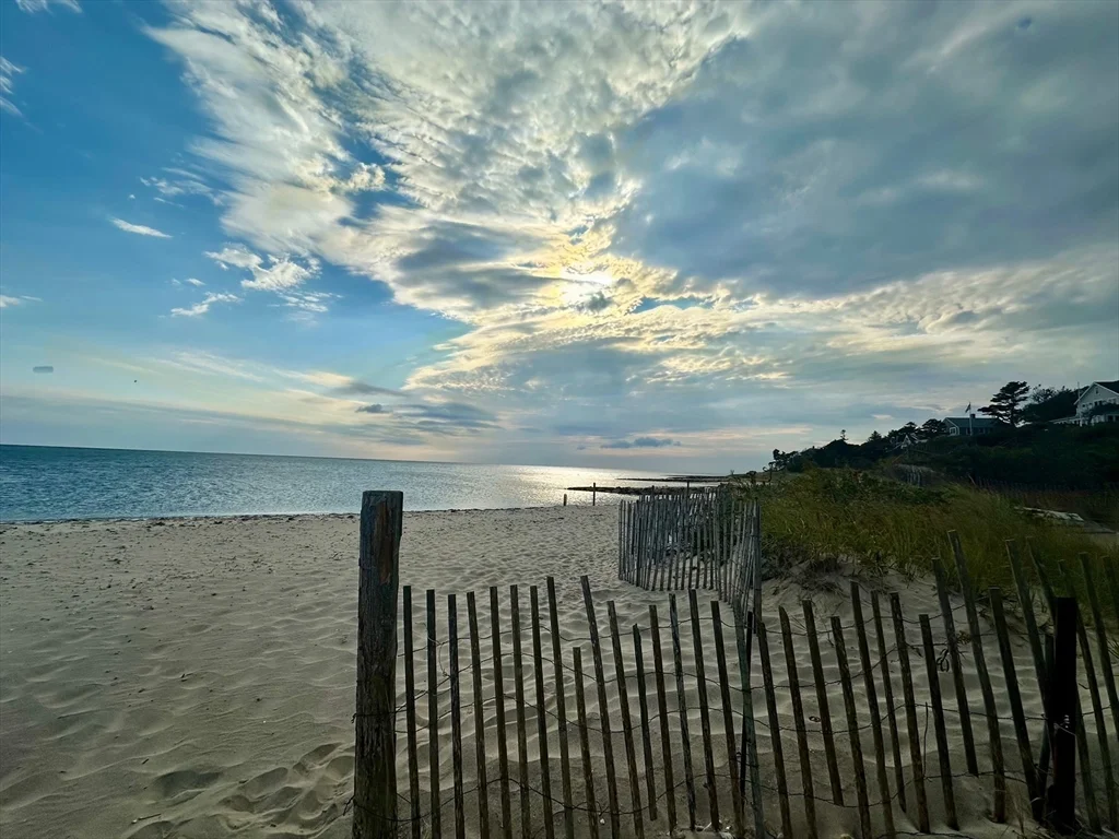 15 Myrtle Dr, South Chatham