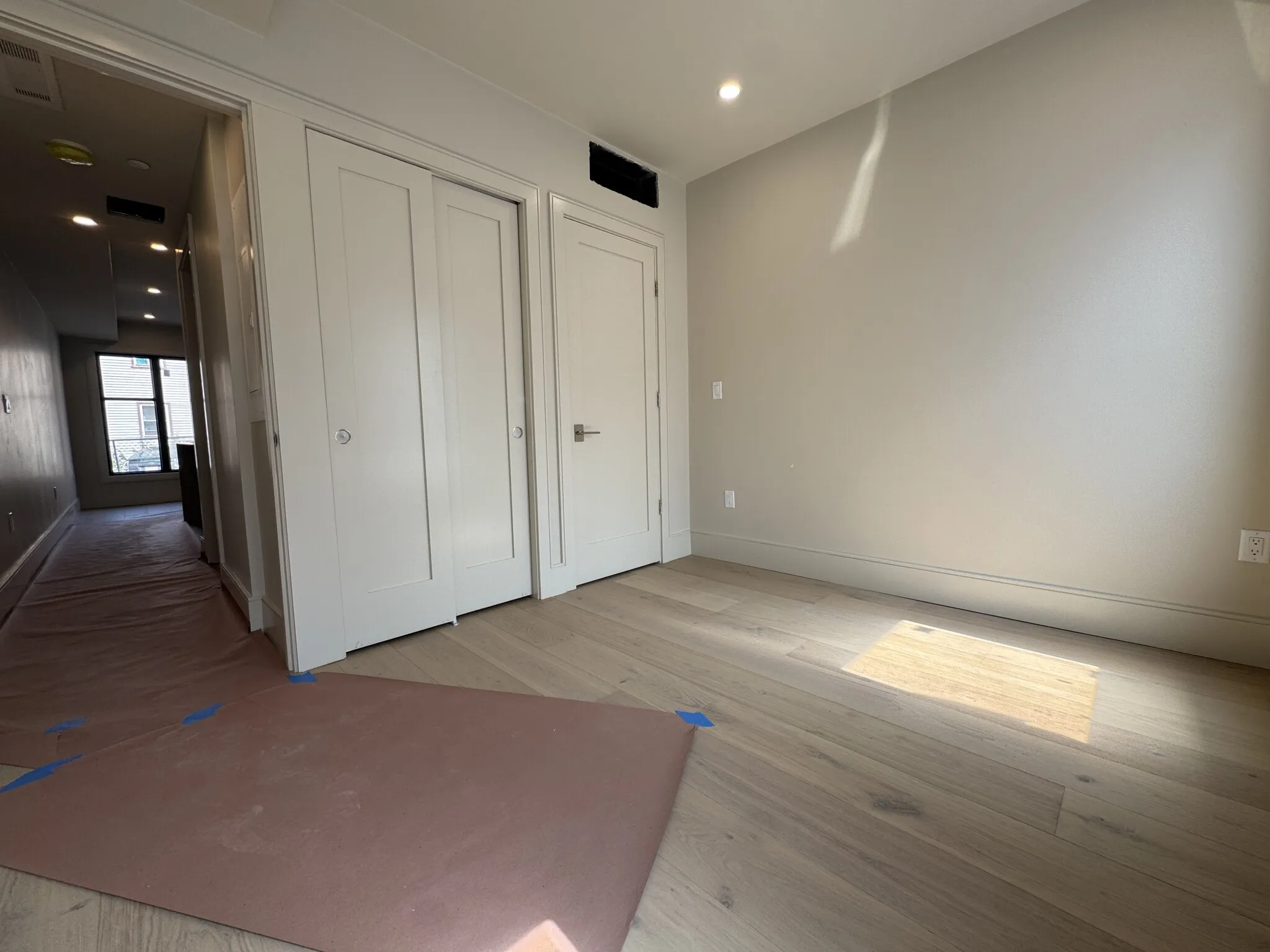 300 Franklin St, Riverside