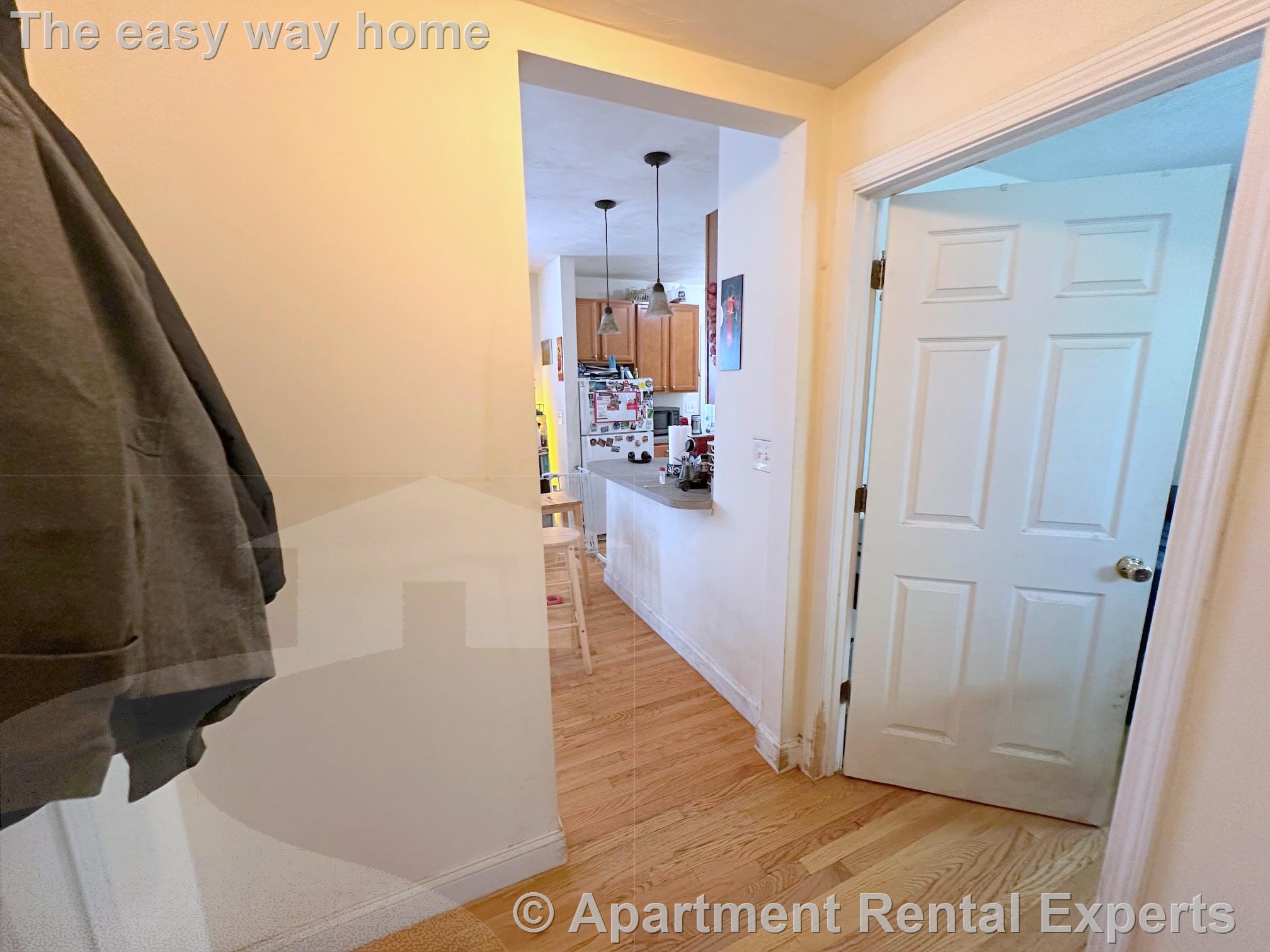 395.5 Columbia St, Inman Square