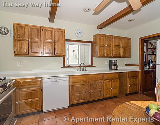 108 Bowdoin St, Tufts