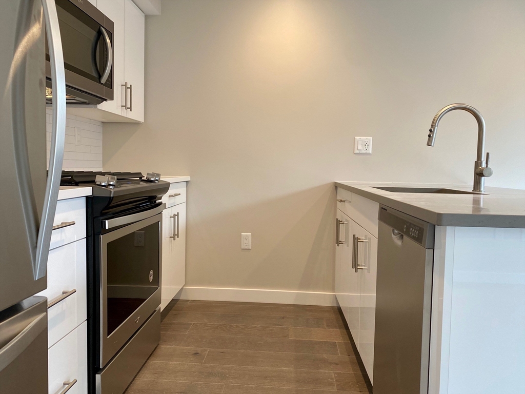 244 Hanover St, North End