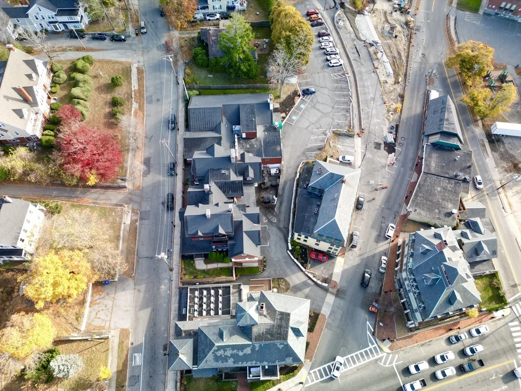 275 Broadway, Methuen