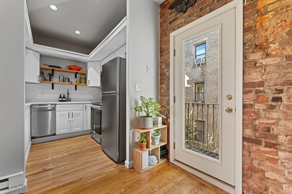 84 W Concord St, South End