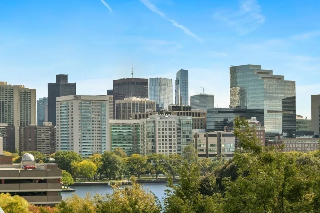 4 Canal Park, East Cambridge