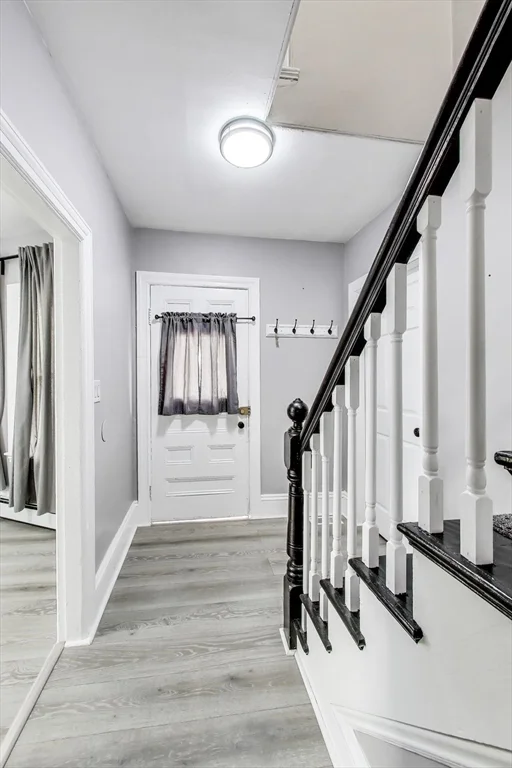 24 Clematis St, Winchester