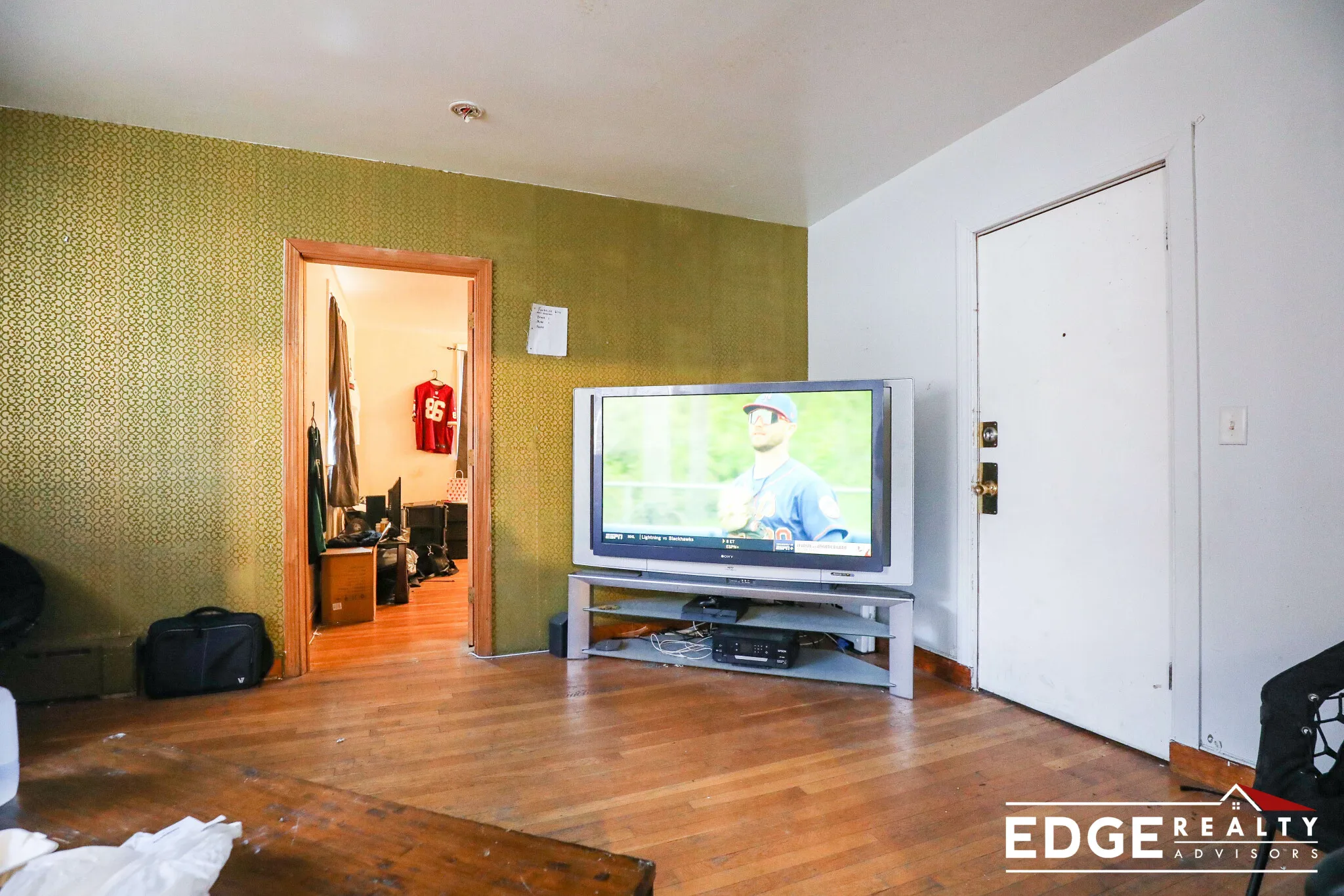 26 Greylock Rd, Allston