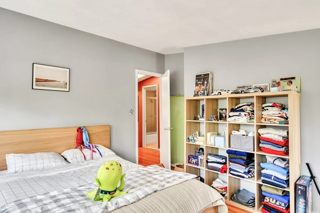 15 Trotting Horse Dr, Lexington