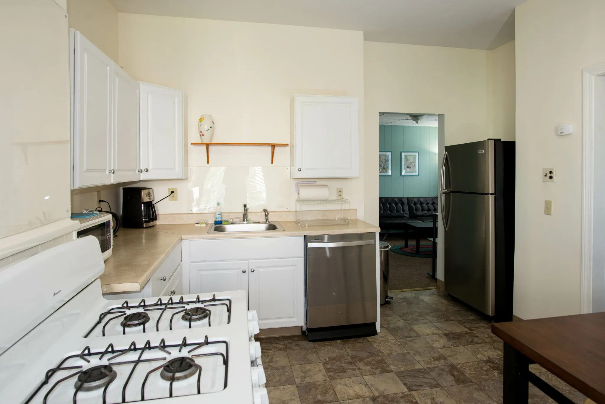 42 Everett St, East Boston