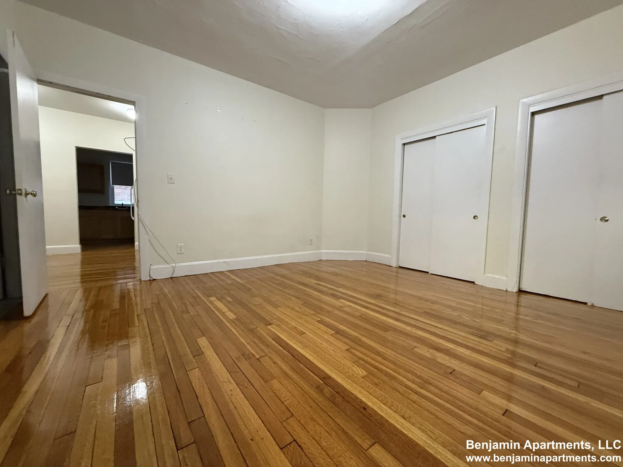 33 Lancaster Ter, Corey Hill