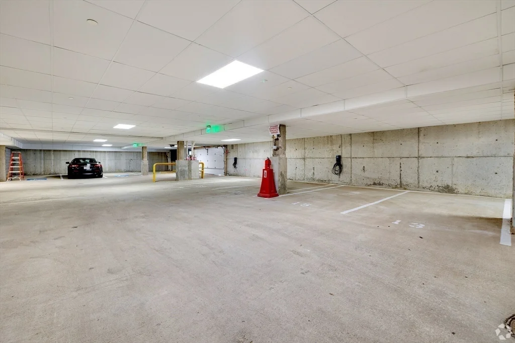 9 Central St, Spring Hill