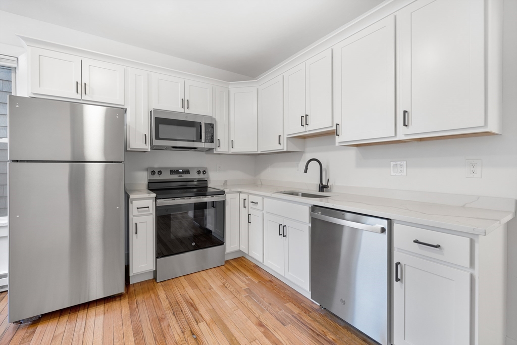 138 K St, South Boston