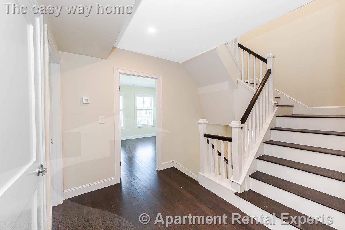 120 Jerome St, West Medford