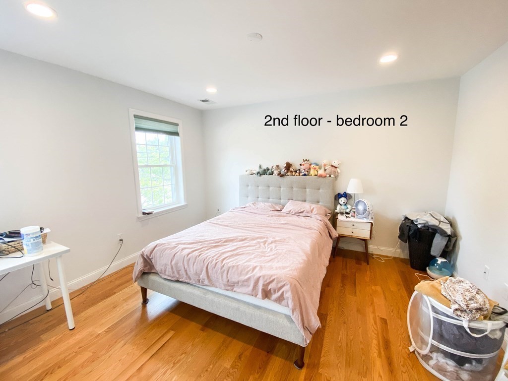 28 Woodruff Ave, Medford