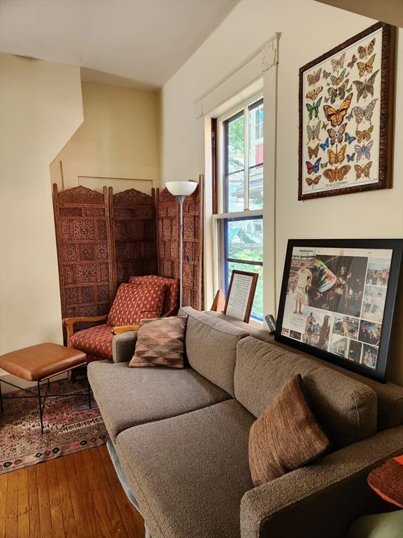 17 Clinton, Mid Cambridge