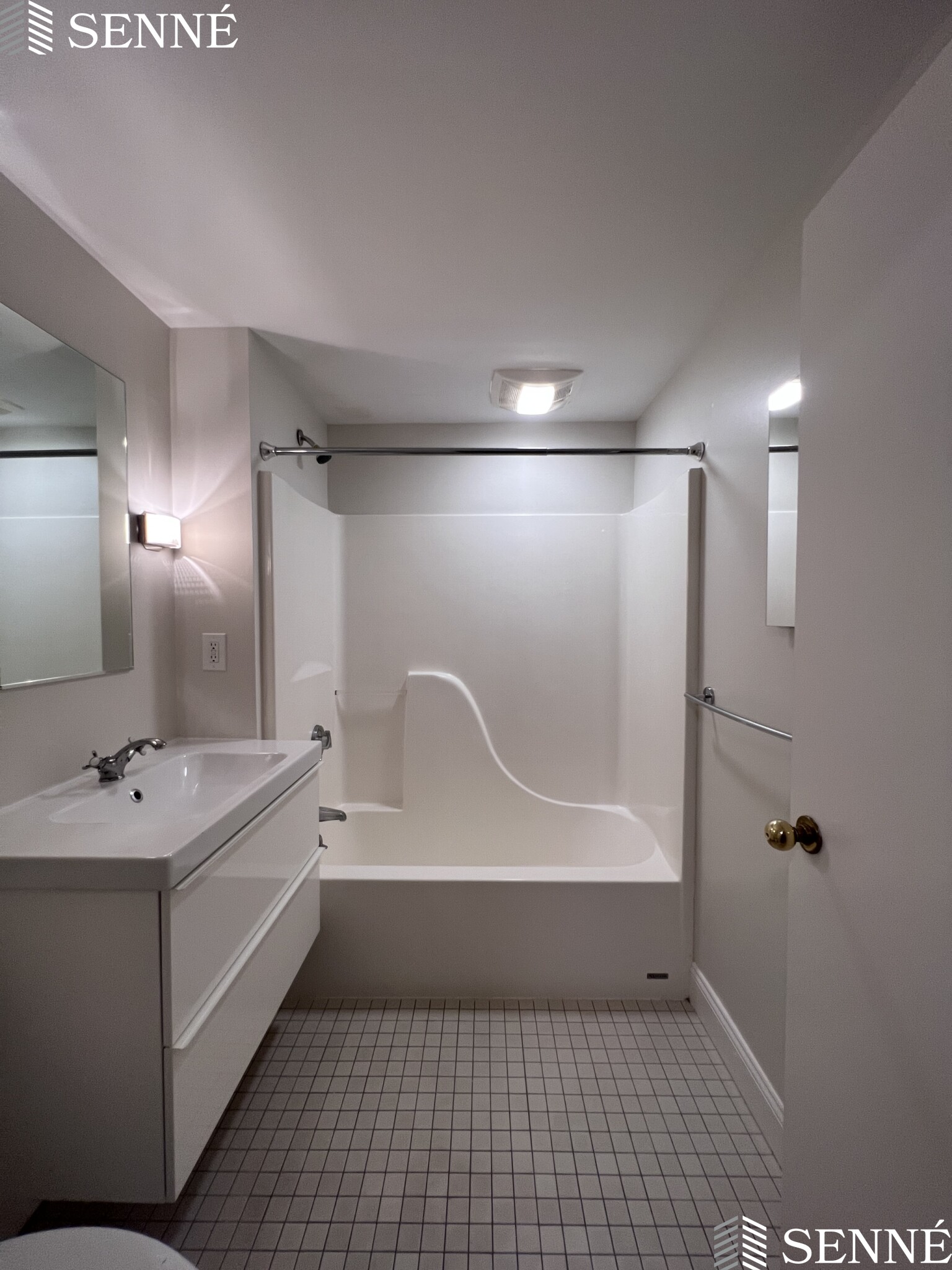 1008 Massachusetts Ave, Riverside