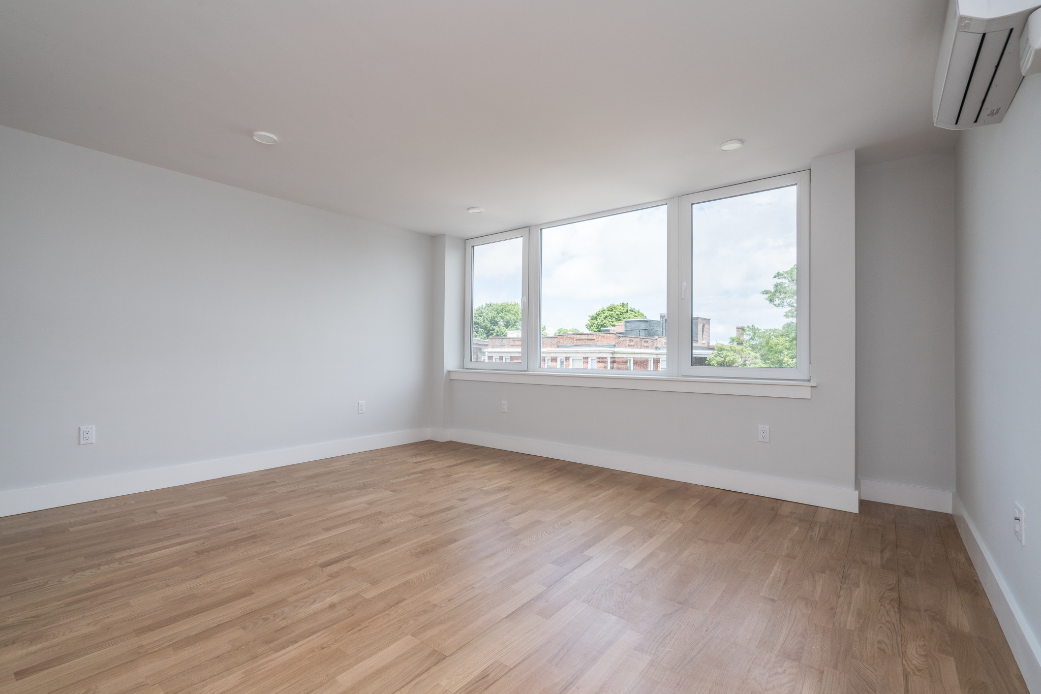 334 Harvard St, Mid-Cambridge