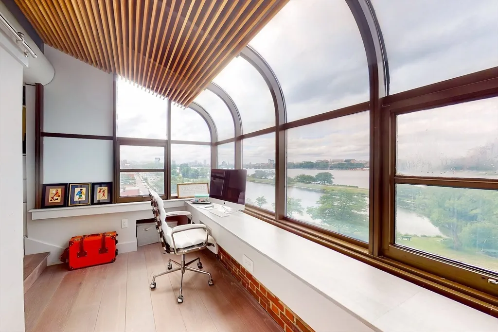 270 Beacon St, Back Bay