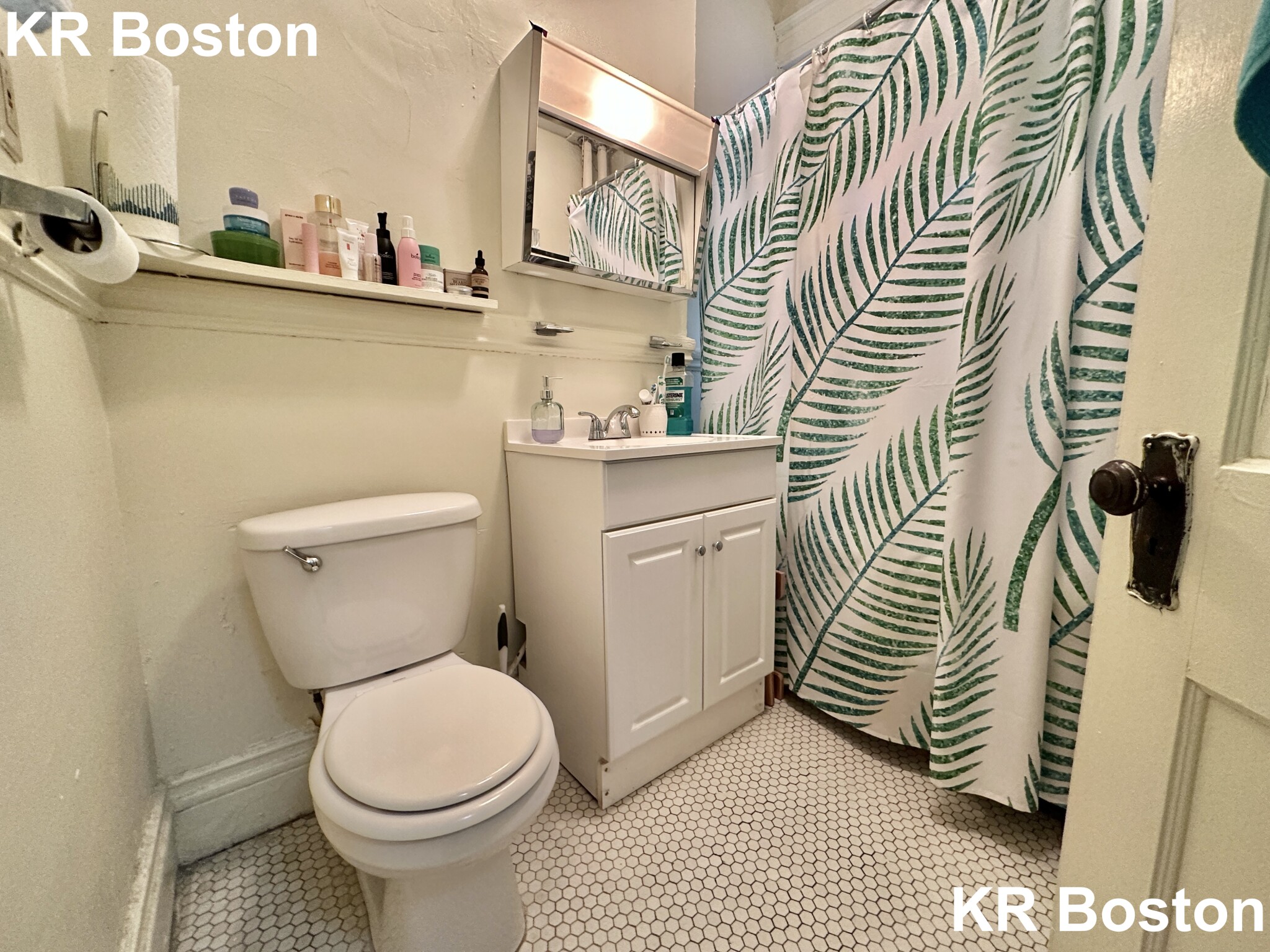 1 bed, 1 bath apartment for rent at 32 Queensberry St Unit 09, Fenway — photo 5 of 6