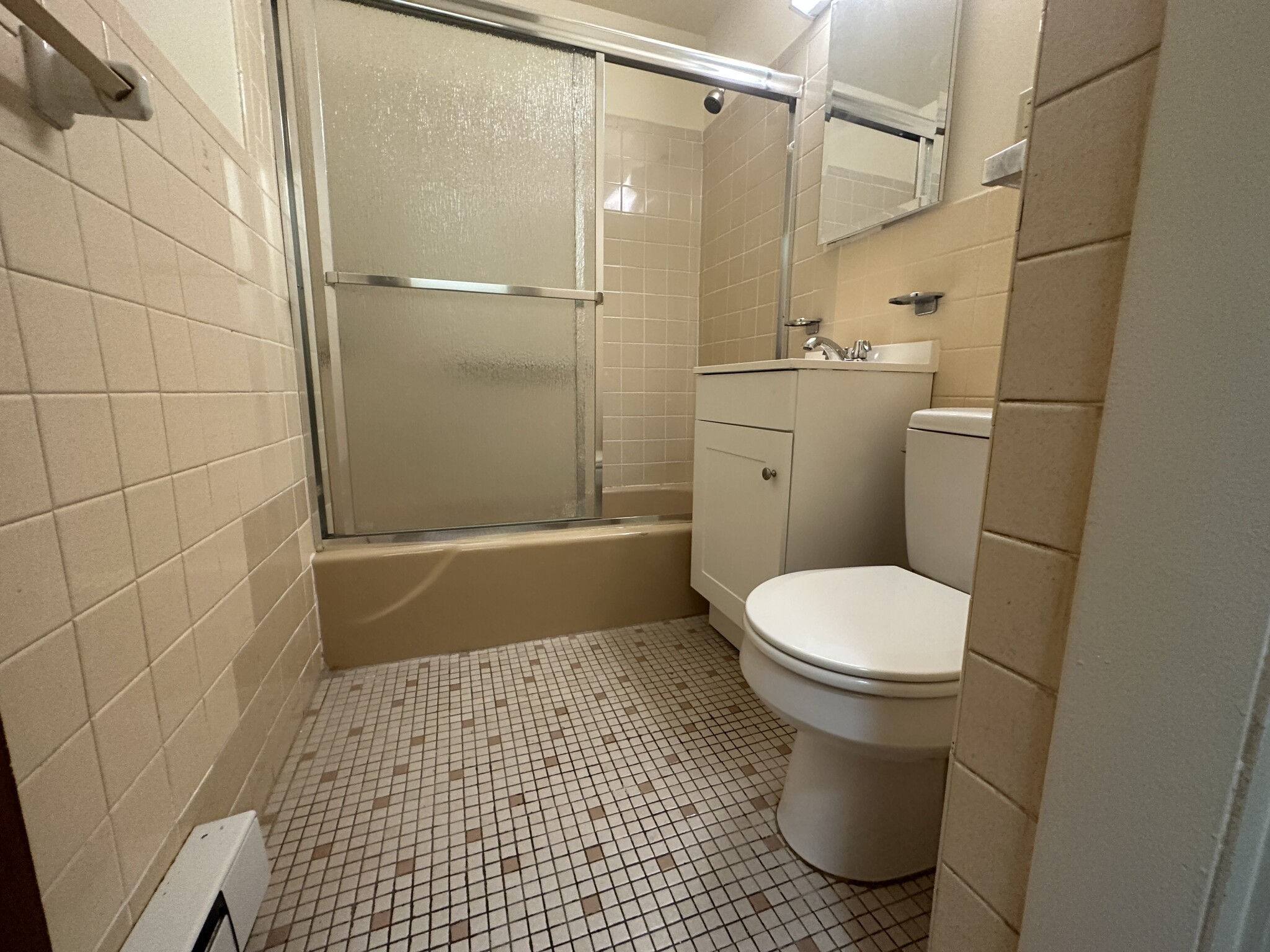 2 bed, 1 bath apartment for rent at 32 Westland Ave Unit 6, Fenway — photo 5 of 8