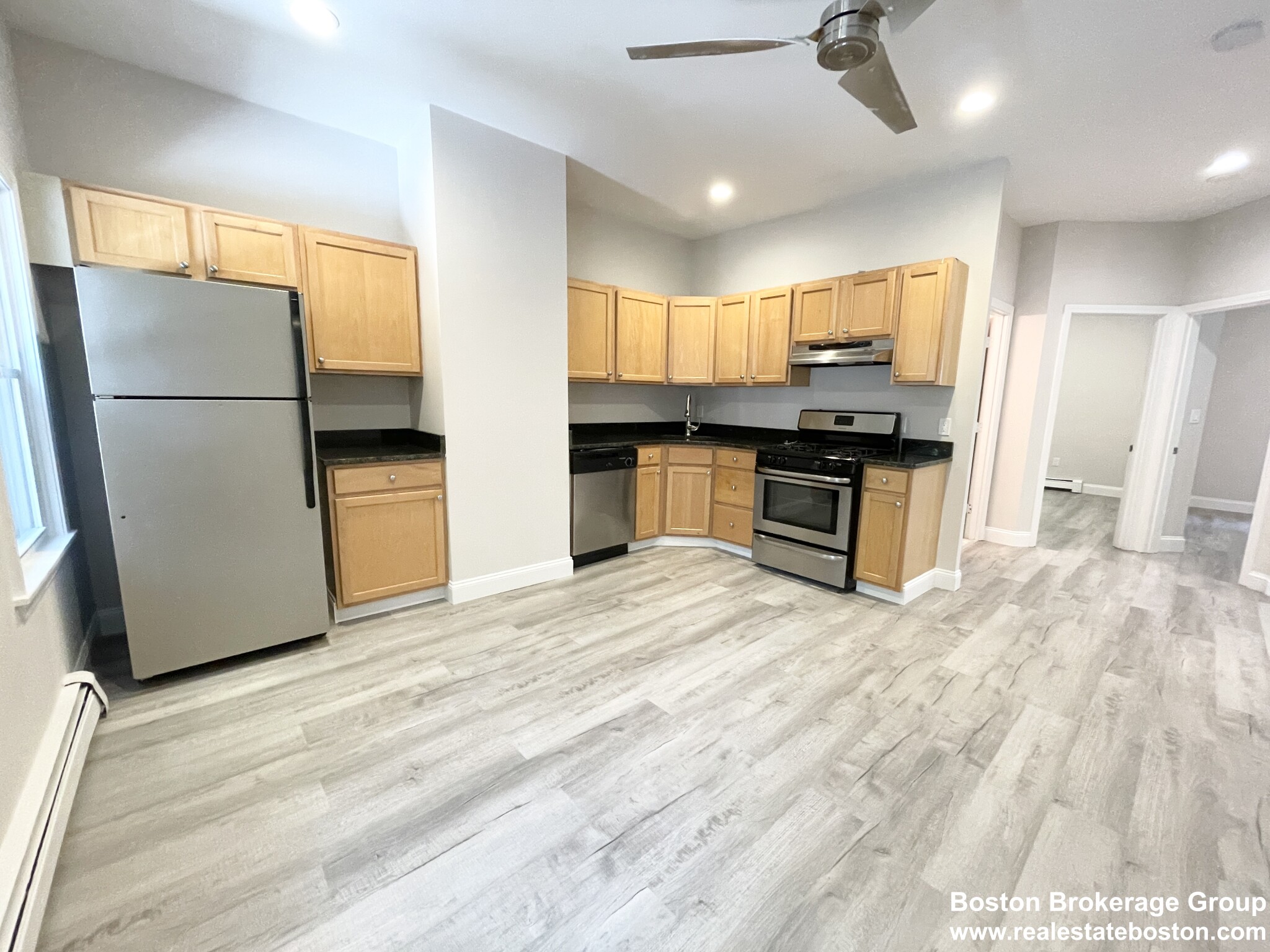 4 bed, 2 bath apartment for rent at 173 Bolton St Unit 1, South Boston — photo 2 of 5