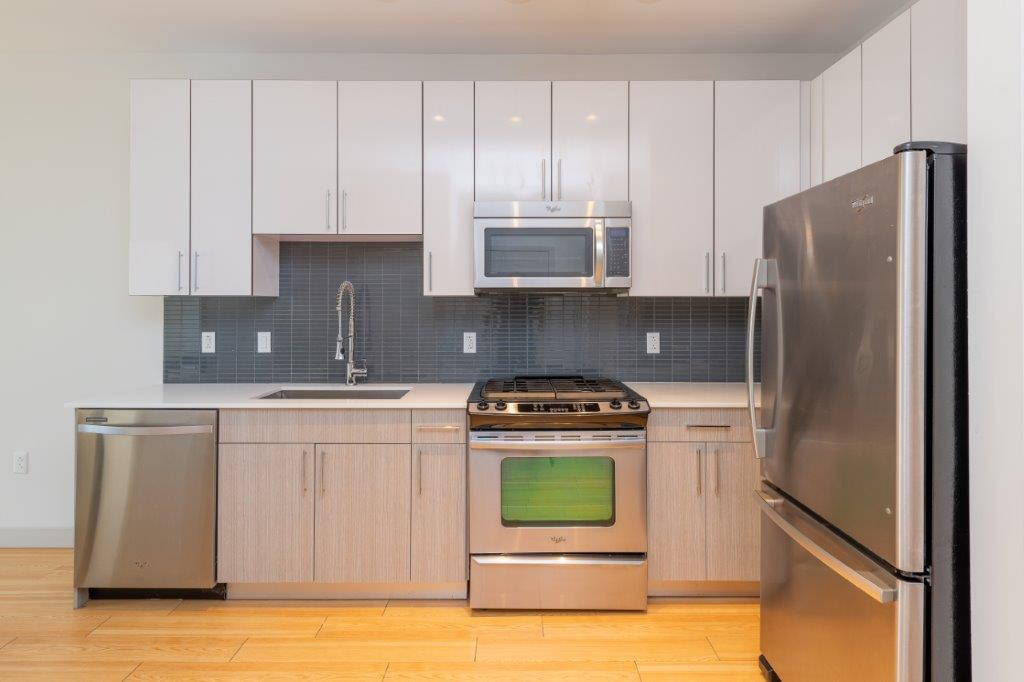 1 bed, 1 bath apartment for rent at 320 D St Unit 432, South Boston — photo 1 of 12