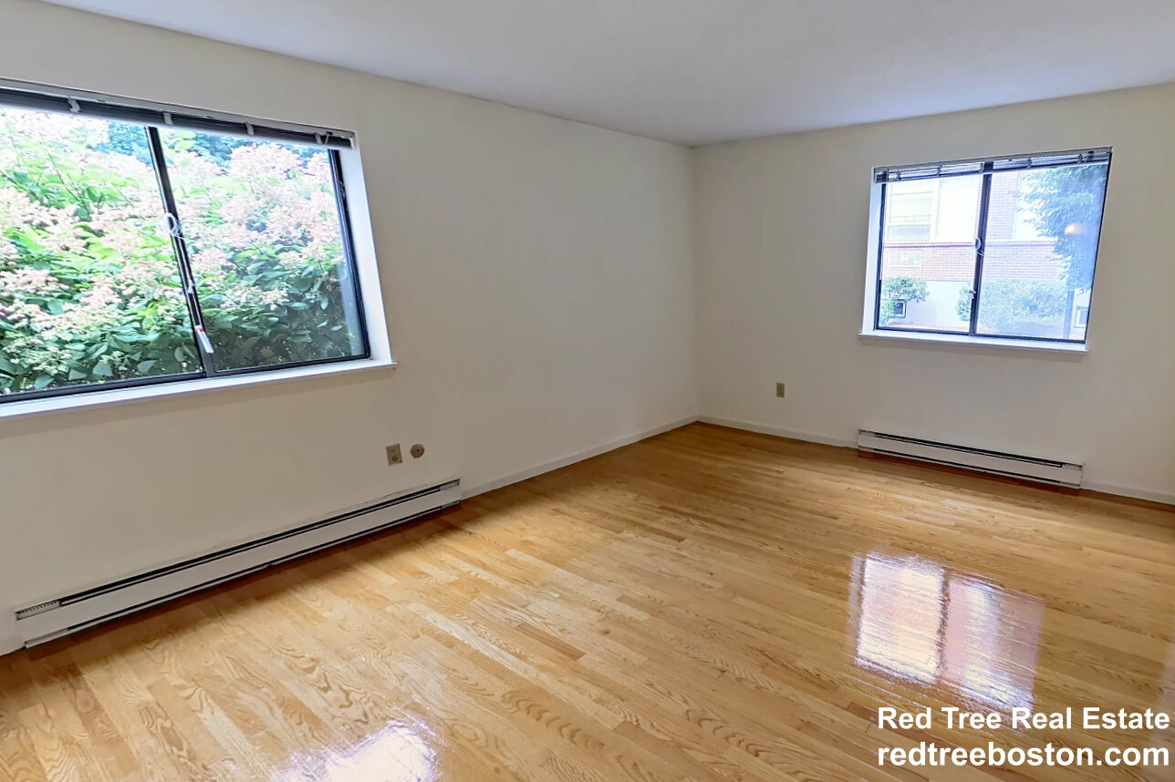 1 bed, 1.5 bath apartment for rent at 320 Hammond Pond Pkwy Unit 302, Newton — photo 6 of 14