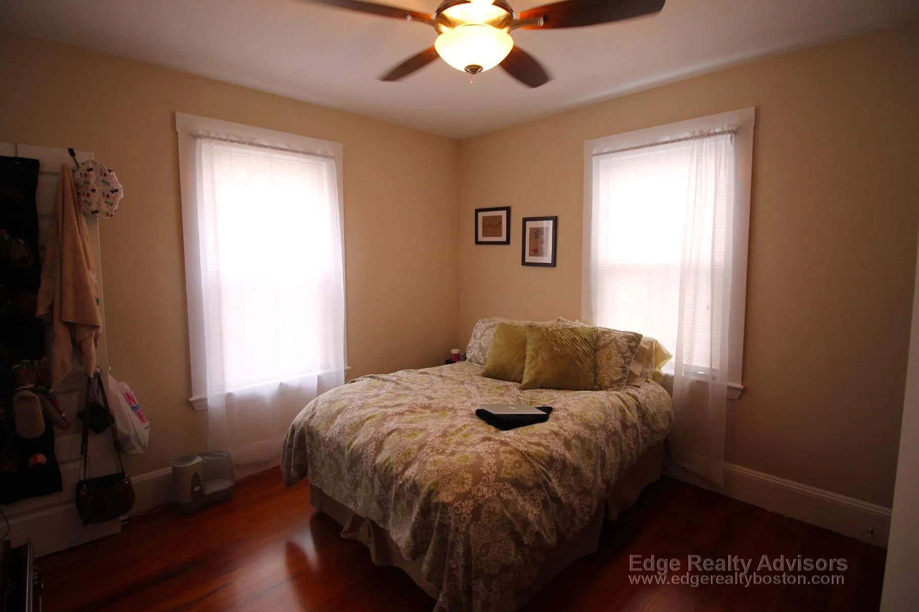 27 Montcalm Ave, Brighton