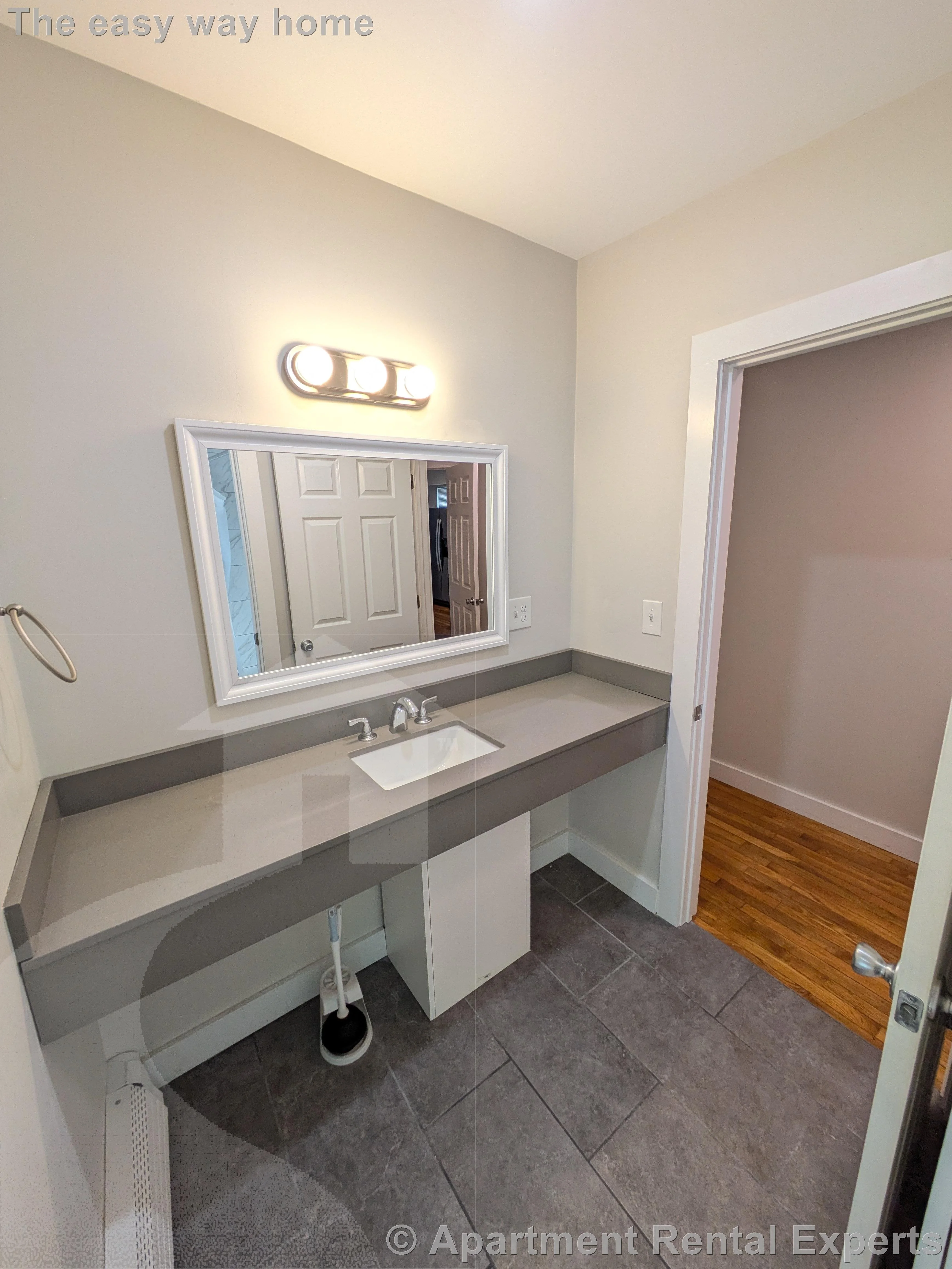 21 Medford St, Other