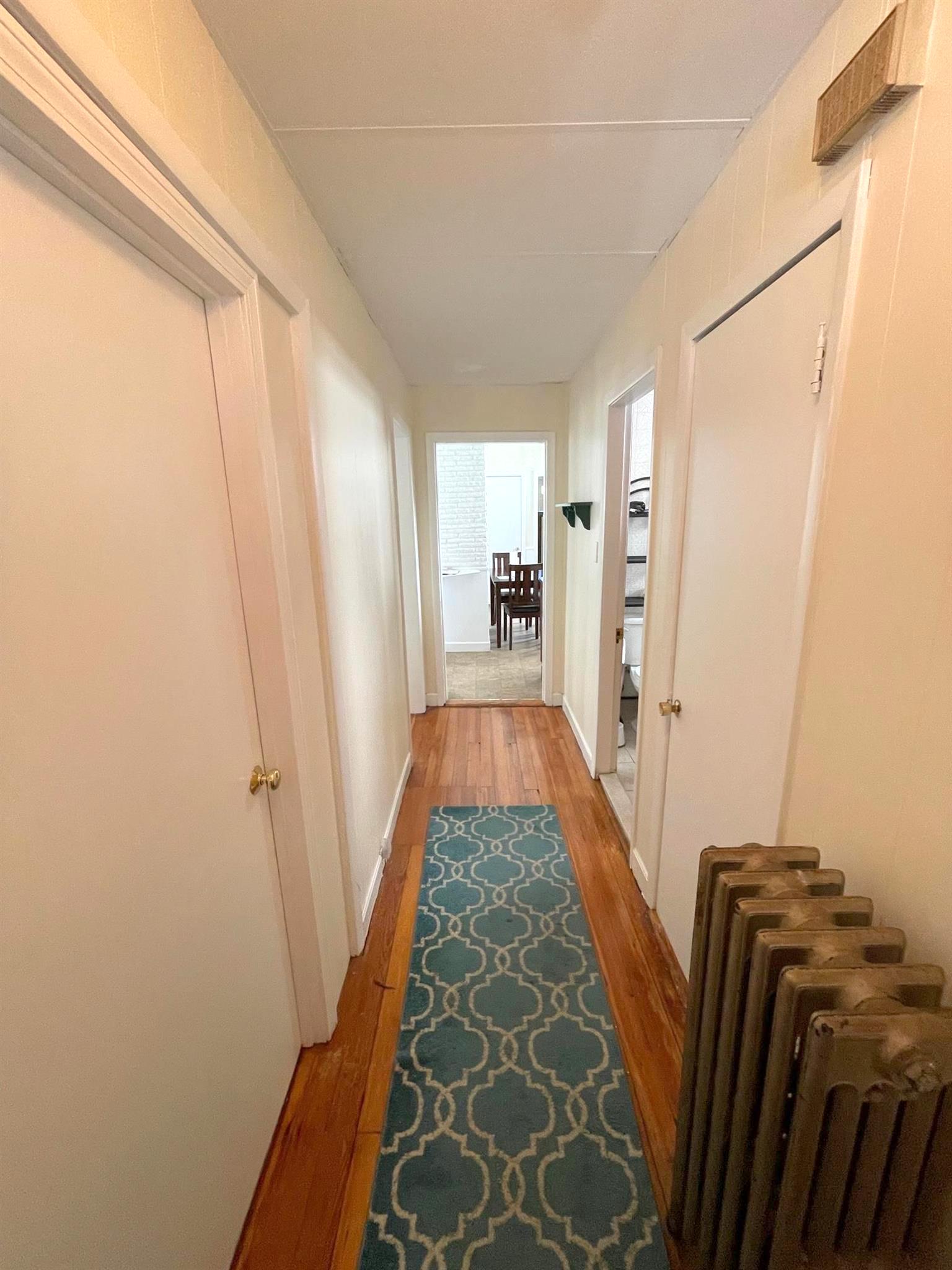 3 bed, 1 bath apartment for rent at 26 Russell Rd Unit 26, Teele Square — photo 4 of 18
