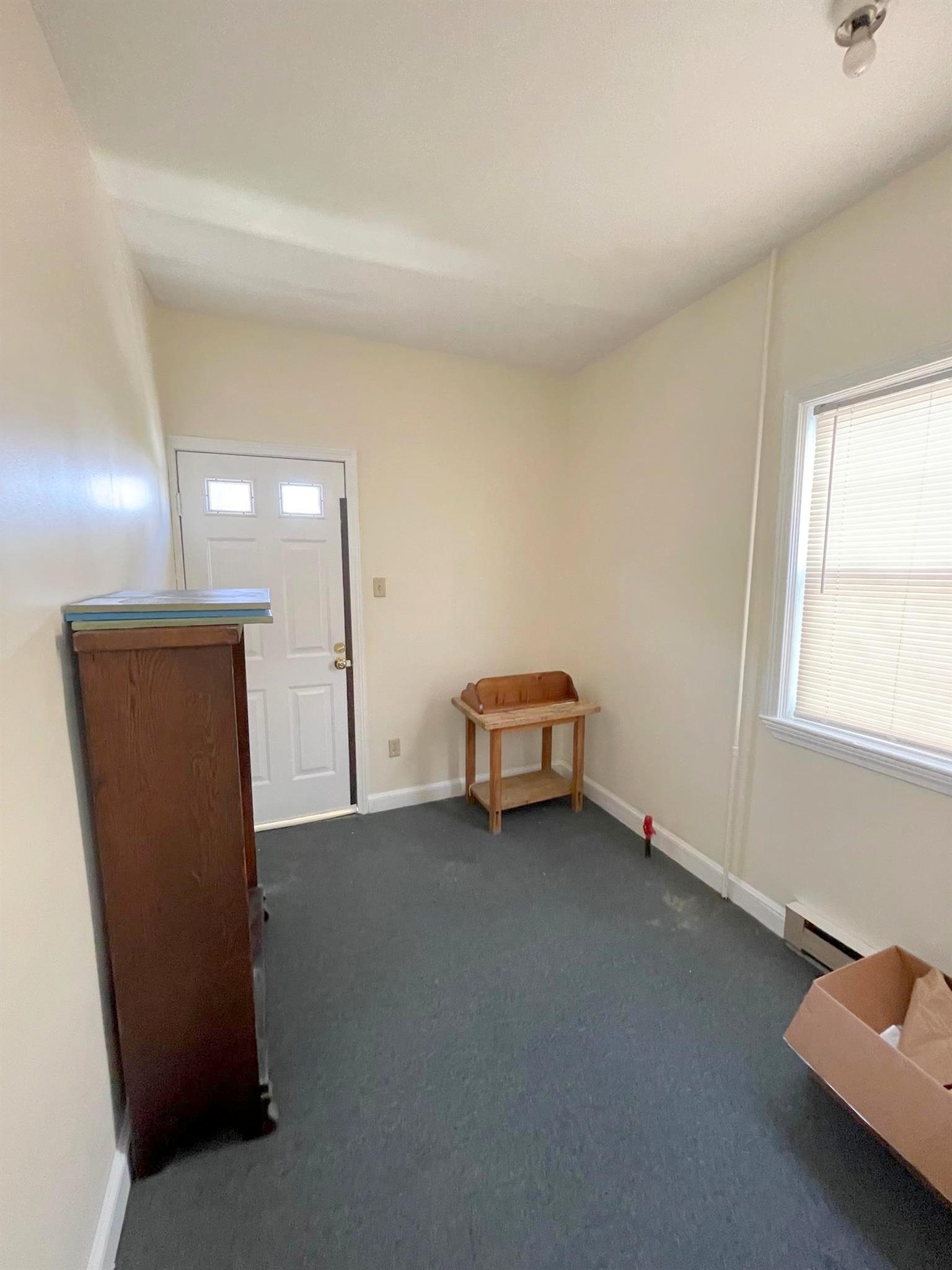3 bed, 1 bath apartment for rent at 26 Russell Rd Unit 26, Teele Square — photo 15 of 18