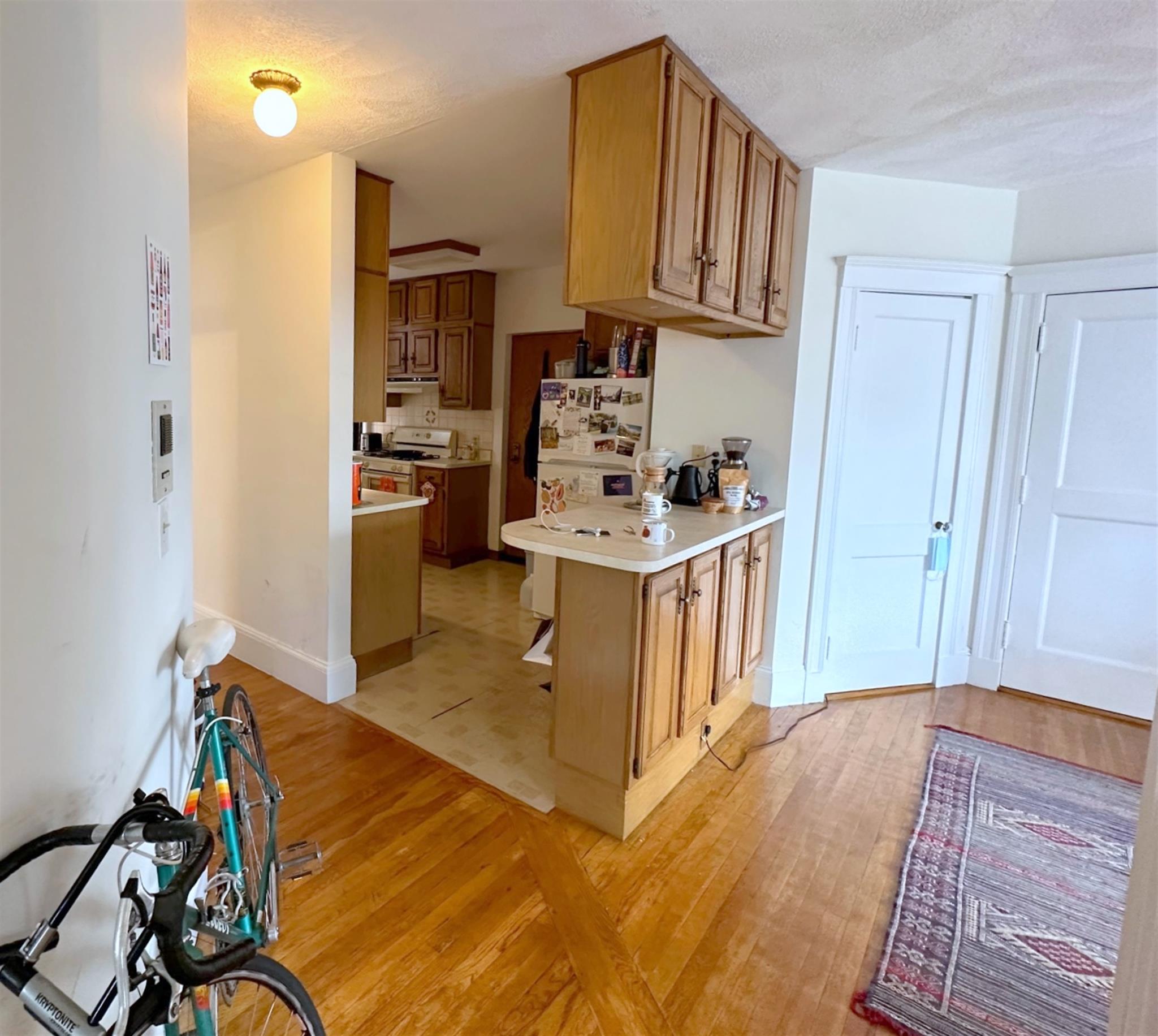 2 bed, 1 bath apartment for rent at 1775 Massachusetts Ave Unit 3-6, Porter Square — photo 4 of 13