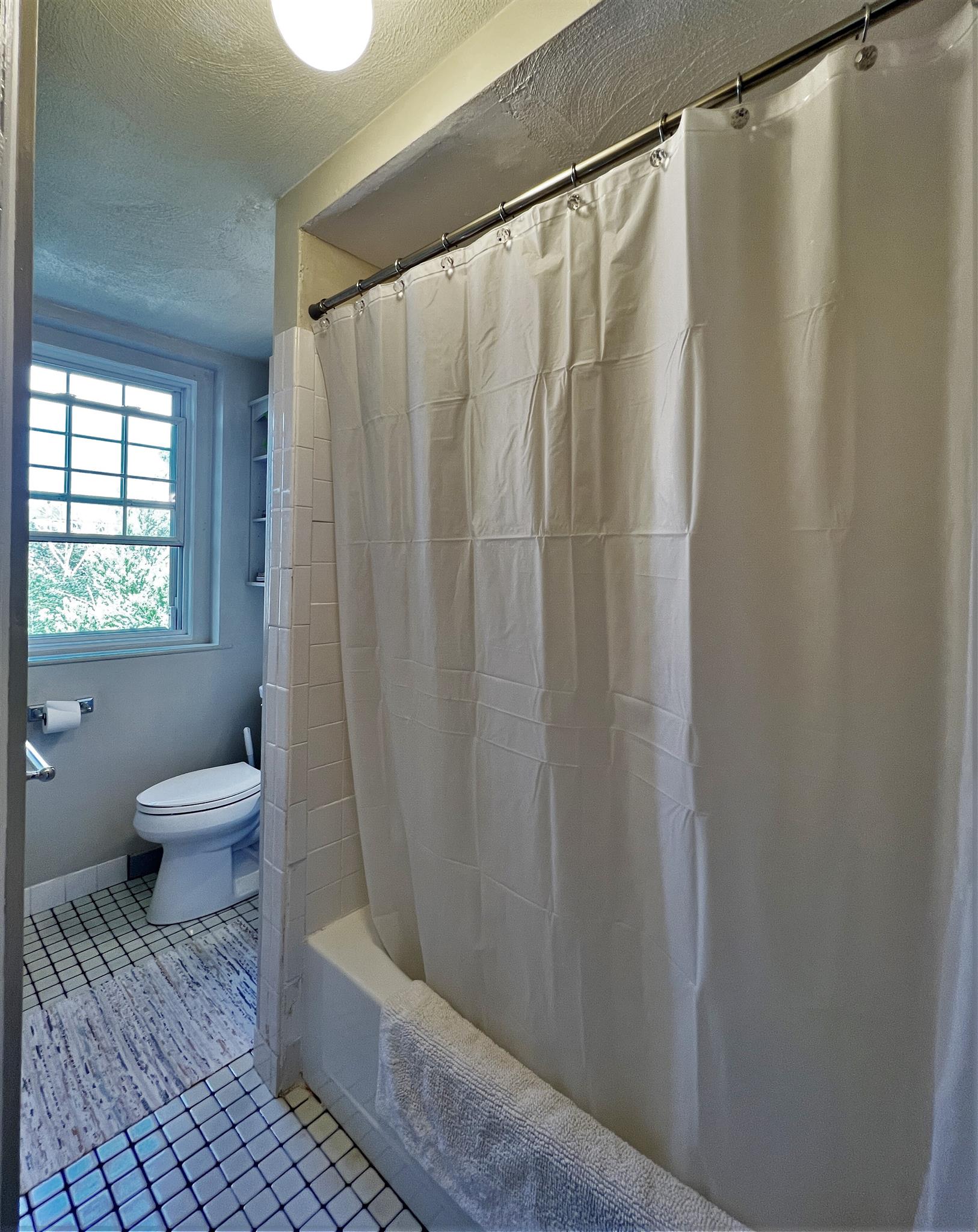 1.5 bed, 1 bath apartment for rent at 7 Craigie Cir, Harvard Square — photo 9 of 9