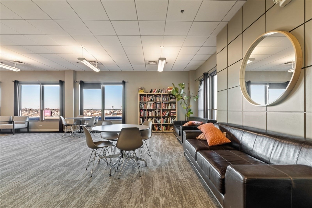 156 Porter St, East Boston