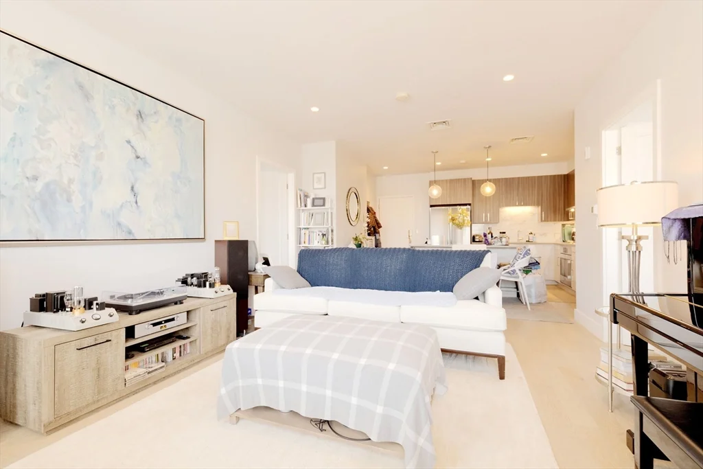 50 Symphony Rd, Fenway