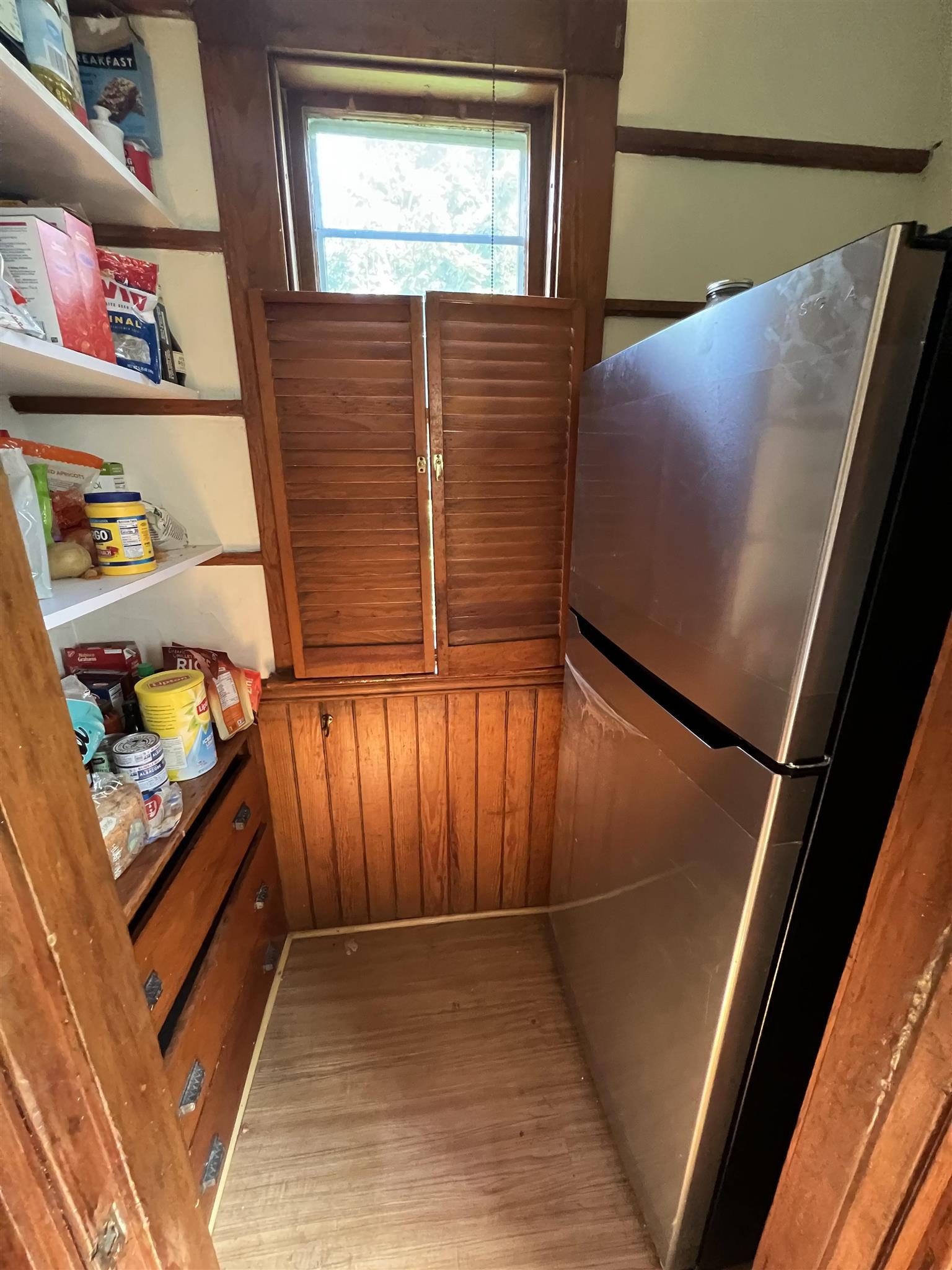 3 bed, 1 bath apartment for rent at 507 Green St Unit 2A, Central Square — photo 4 of 5