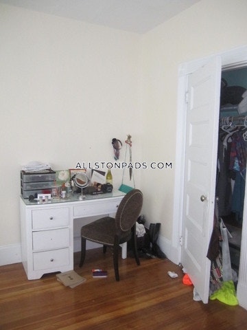 4 bed, 2 bath apartment for rent at 235.5 Harvard Ave Unit 5, Allston — photo 27 of 52