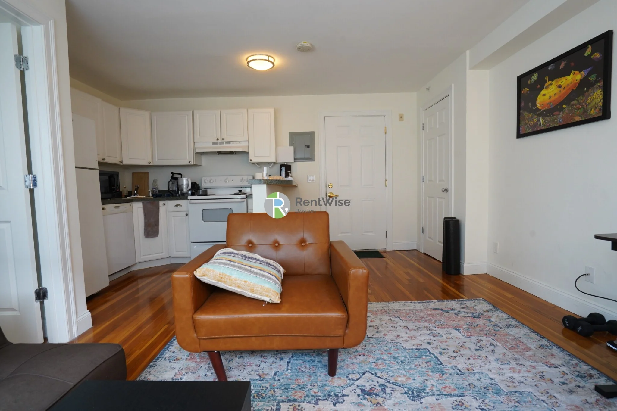 8 Griggs Pl, Allston