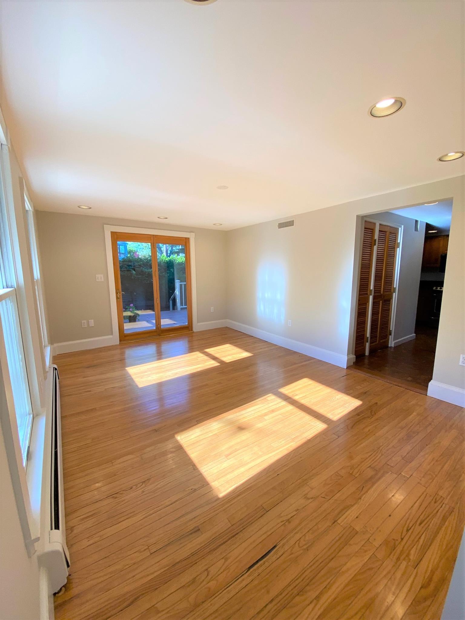 3.5 bed, 2.5 bath apartment for rent at 259 Mount Auburn St Unit 259, Harvard Square — photo 7 of 25