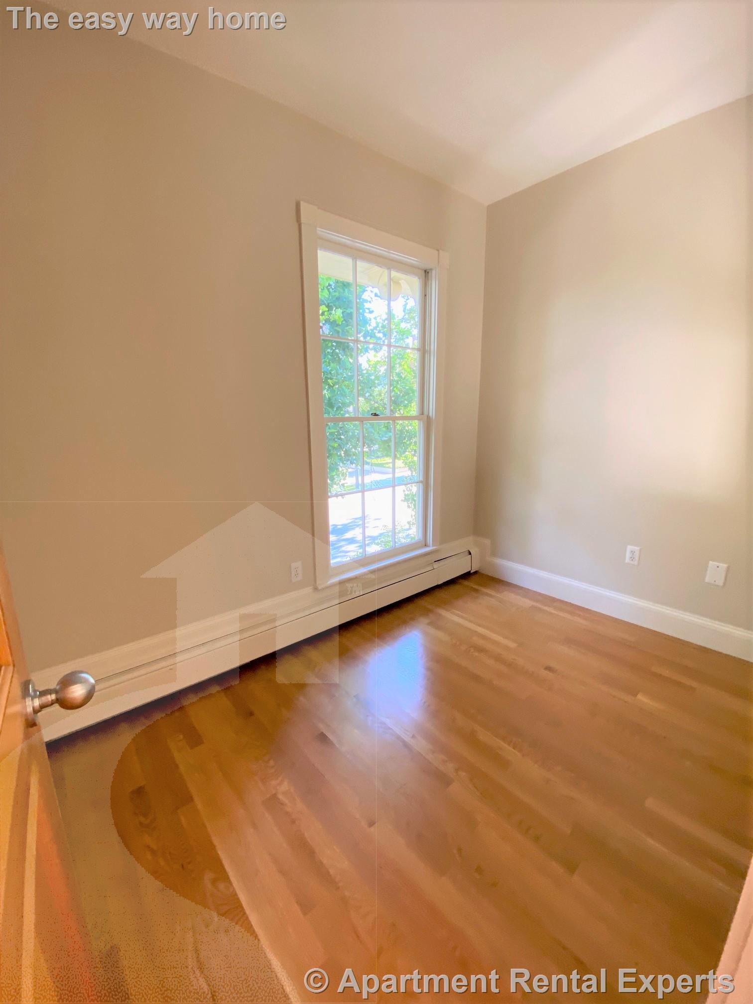 4.5 bed, 3.5 bath apartment for rent at 259 Mount Auburn Unit 1, Harvard Square — photo 11 of 25