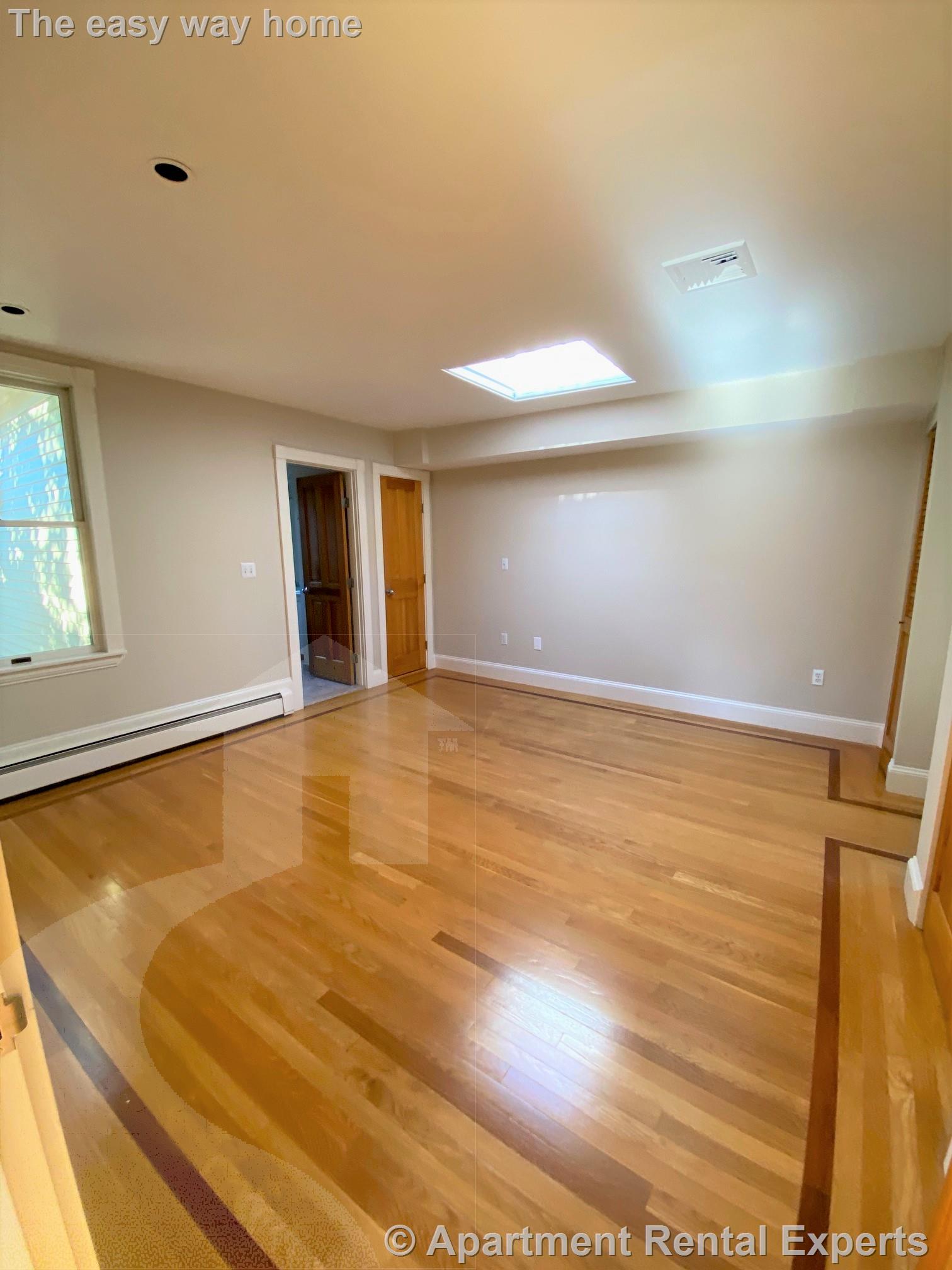 4.5 bed, 3.5 bath apartment for rent at 259 Mount Auburn Unit 1, Harvard Square — photo 16 of 25